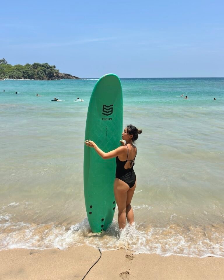 Surfing experience and camps in Sri Lanka, Weligama and Hiriketiya.